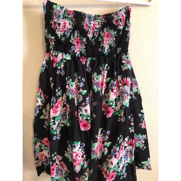 Strapless Black Floral Dress - Picture 3 of 3